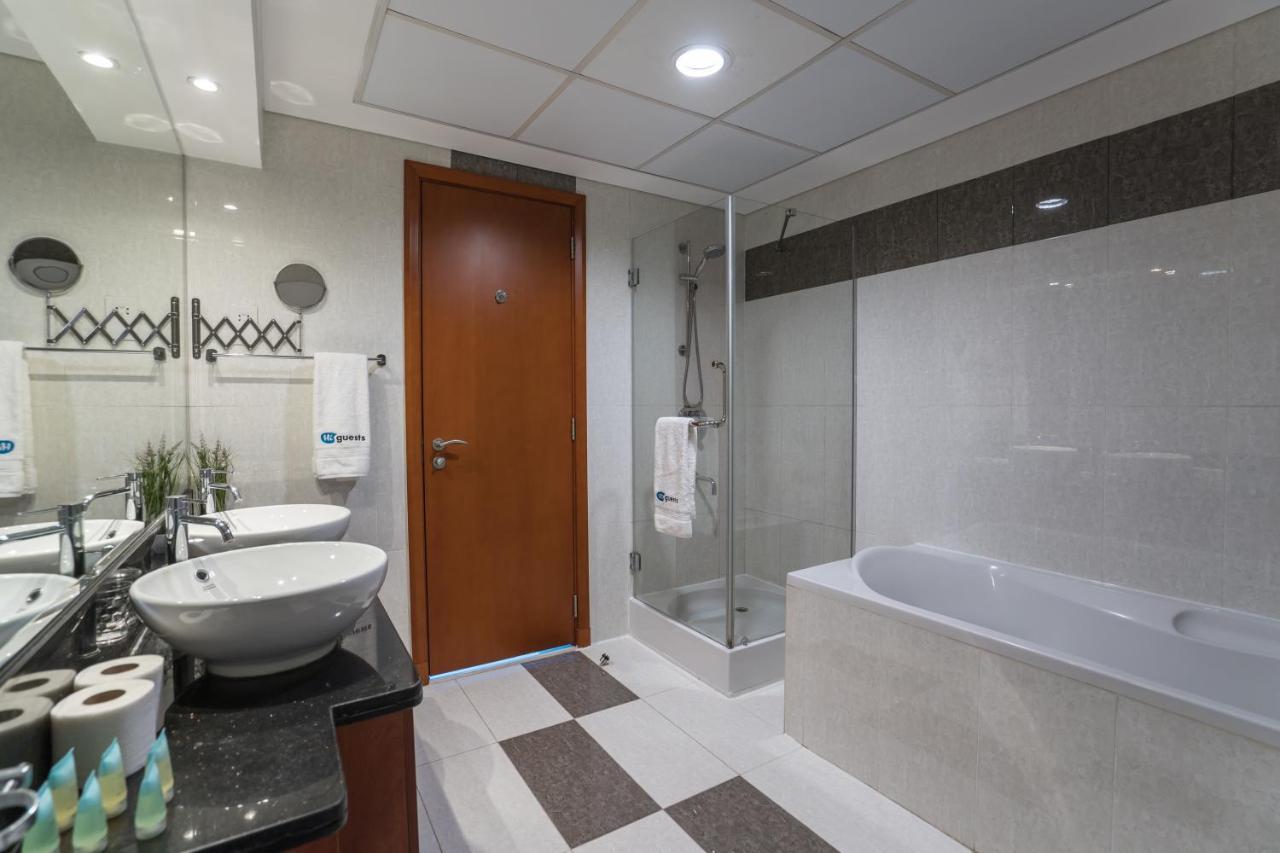 Higuests - Luxury Apartment In The Iconic Park Towers Dubai Eksteriør billede